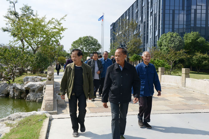 1488179750597969.png blob.png